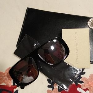 Stella McCartney black/silver sunglasses.